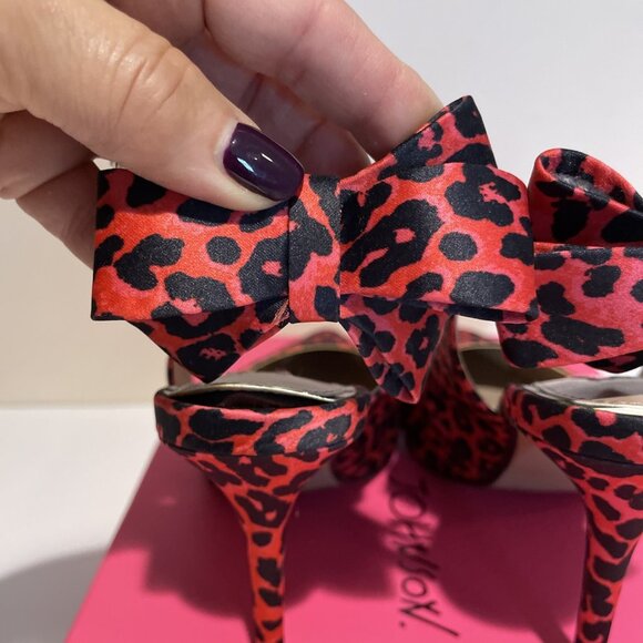 Betsey Johnson Leopard Sling Back Heels Shoes Size 7M Black Red Back Bow Sexy - Picture 6 of 11